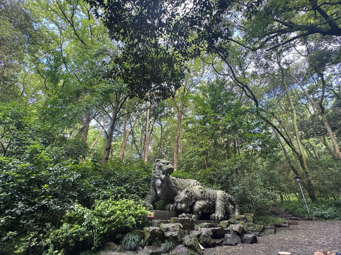 Hupao Park (Dreaming of Tiger Spring) in Hangzhou featuring quiet mountain park famed for sweet natural spring water, Zen temples and profound tea culture