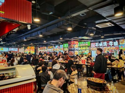 Busy Wulin Night Market scene